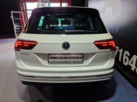 2020 Volkswagen Tiguan - photo 8
