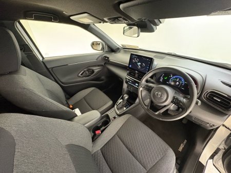 2024 Toyota Yaris Cross - photo 18