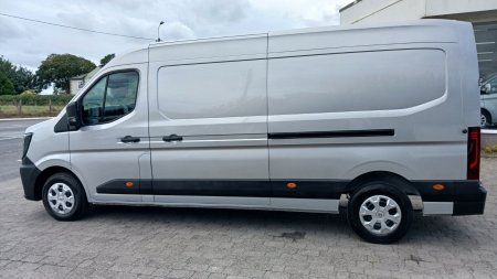 2025 Renault Master - photo 3