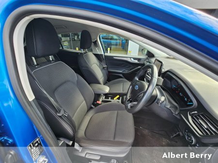 2020 Ford Focus - photo 6