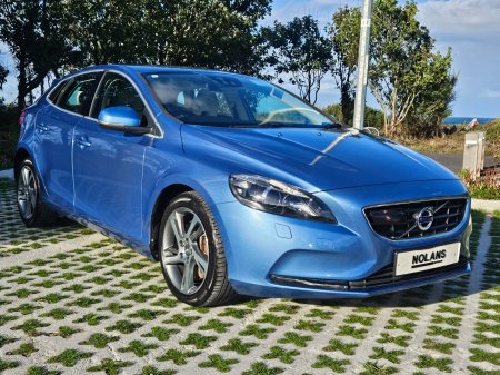 2016 Volvo V40 2.0 D4 (190hp) SE LUX Geartronic