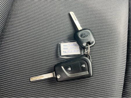 2016 Toyota Yaris - photo 5