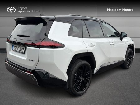 2026 Toyota RAV4 - photo 2