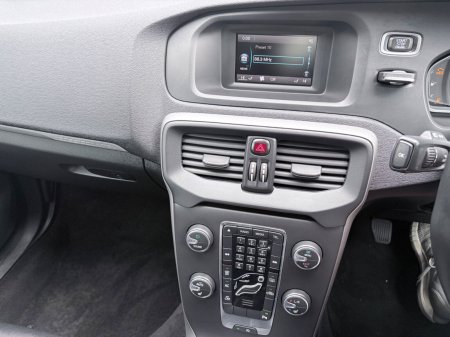 2016 Volvo V40 - photo 13