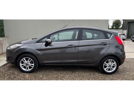 2016 Ford Fiesta - photo 5