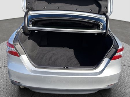 2019 Toyota Camry - photo 17