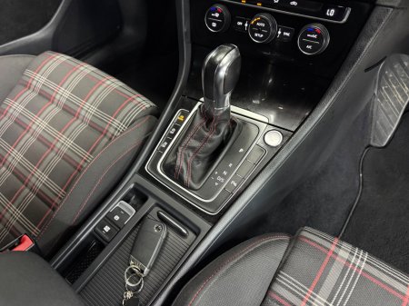 2014 Volkswagen Golf - photo 30