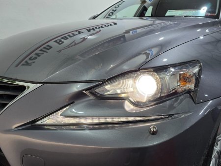 2016 Lexus IS - photo 27