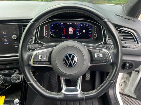 2022 Volkswagen T-Roc - photo 4