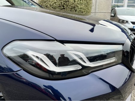 2021 BMW 5-Series - photo 4