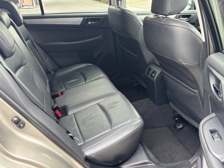 2016 Subaru Outback - photo 11