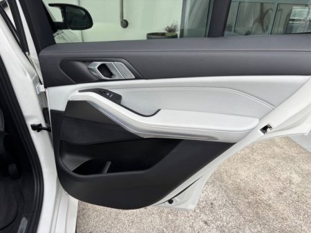 2023 BMW X5 - photo 12