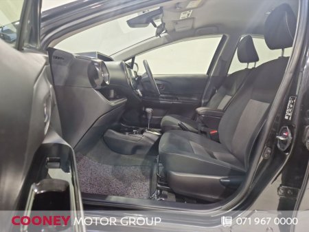 2021 Toyota Aqua - photo 6