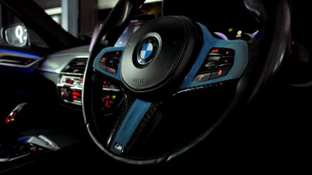 2018 BMW 5-Series - photo 33