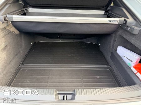 2026 Skoda Superb - photo 8