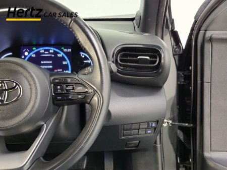 2023 Toyota Yaris Cross - photo 24