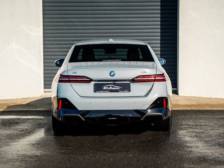 2025 BMW i5 - photo 4