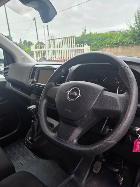 2023 Opel Vivaro - photo 8