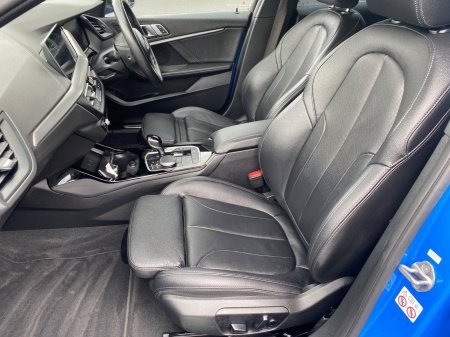 2023 BMW 1-Series - photo 14