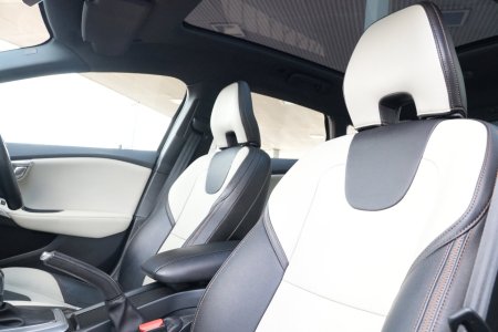 2018 Volvo V40 - photo 22