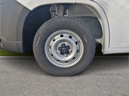 2026 Opel Movano - photo 7