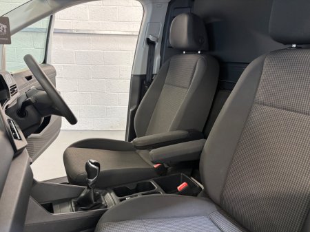 2025 Volkswagen Caddy - photo 17