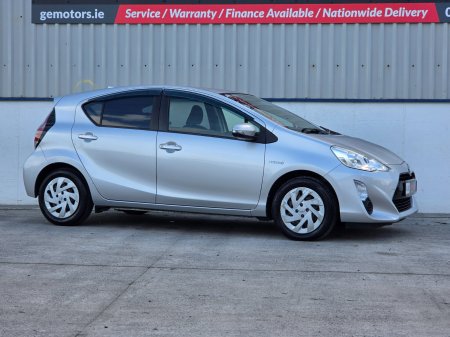 2017 Toyota Aqua - photo 3