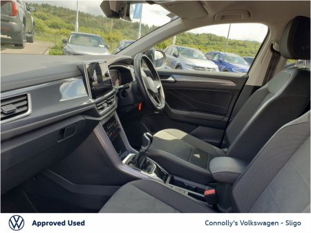 2023 Volkswagen T-Roc - photo 4
