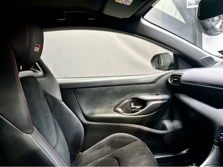 2021 Toyota Yaris - photo 26