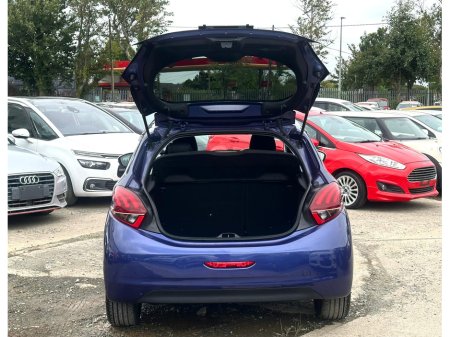 2016 Peugeot 208 - photo 13