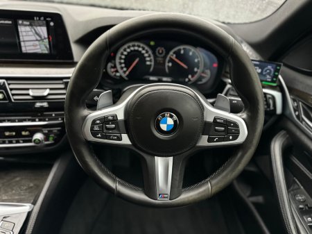 2017 BMW 5-Series - photo 17