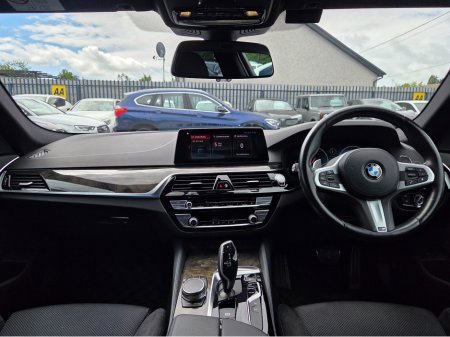 2019 BMW 5-Series - photo 14