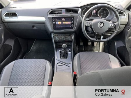 2019 Volkswagen Tiguan - photo 2