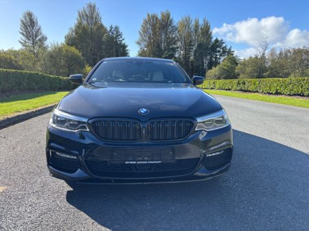 2017 BMW 5-Series - photo 2