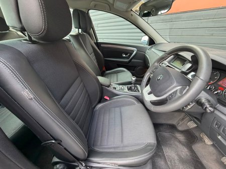 2010 Renault Laguna - photo 11
