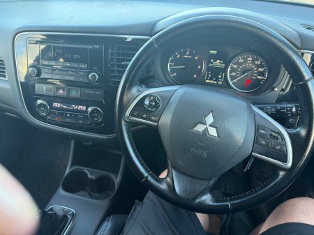 2014 Mitsubishi Outlander - photo 13