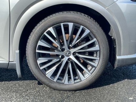 2023 Lexus RX450H+ - photo 10
