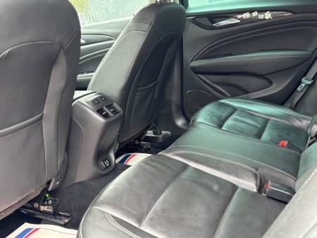 2018 Opel Insignia - photo 18