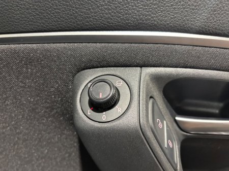 2015 Volkswagen Polo - photo 11