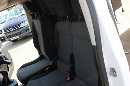2020 Peugeot Partner - photo 17