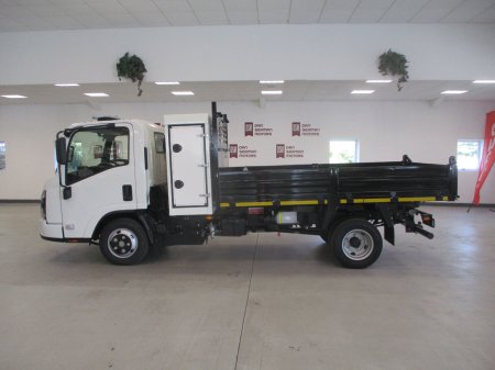2026 Isuzu NPR