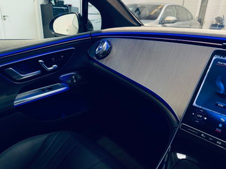 2025 Mercedes-Benz EQE - photo 22