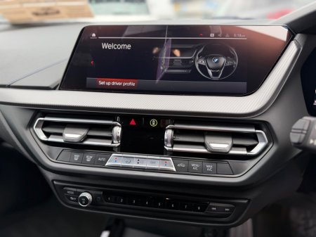 2021 BMW 1-Series - photo 30