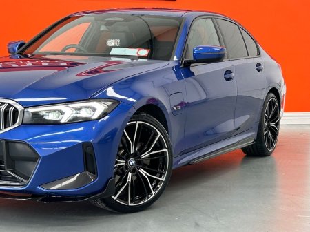 2023 BMW 3-Series - photo 11