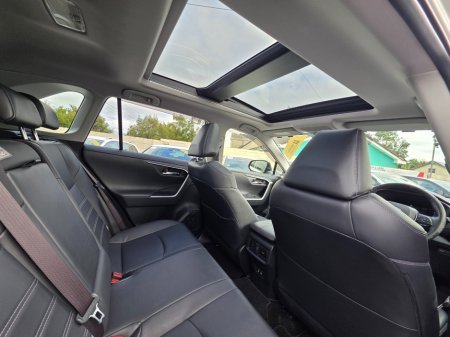 2019 Toyota RAV4 - photo 14