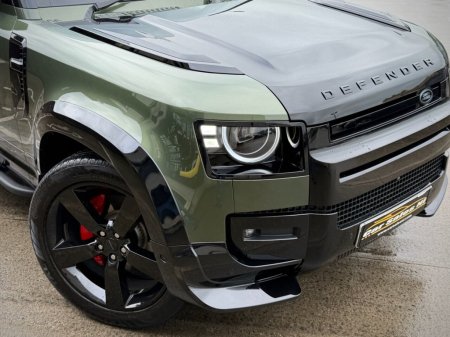 2025 Land Rover Defender - photo 7