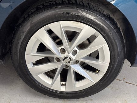 2021 Skoda Octavia - photo 11