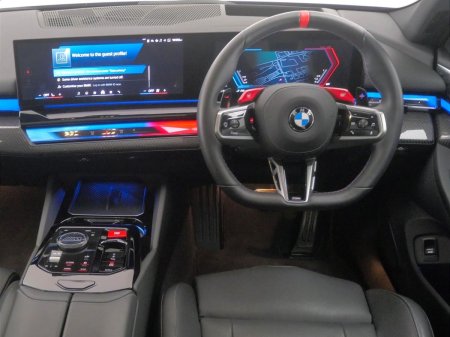 2025 BMW M5 - photo 5