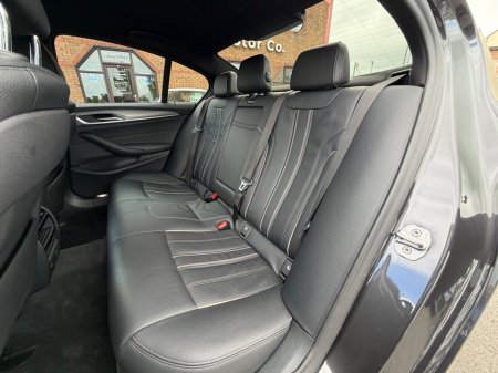 2020 BMW 5-Series - photo 16