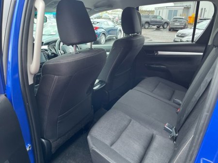 2024 Toyota Hilux - photo 7